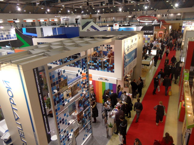 Overlooking-the-exhibition-hall.jpg