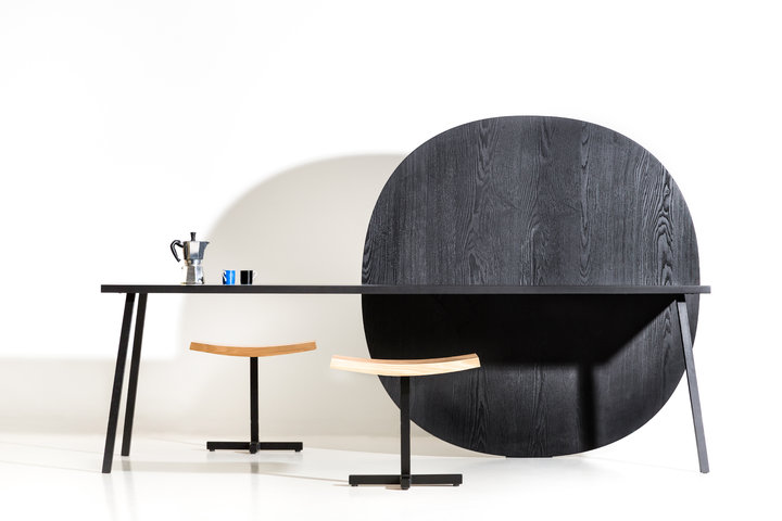MATE XL desk & BRO stool by Bram Boo for Bulo copyright Kirsten Thys Groot 1 print.jpg